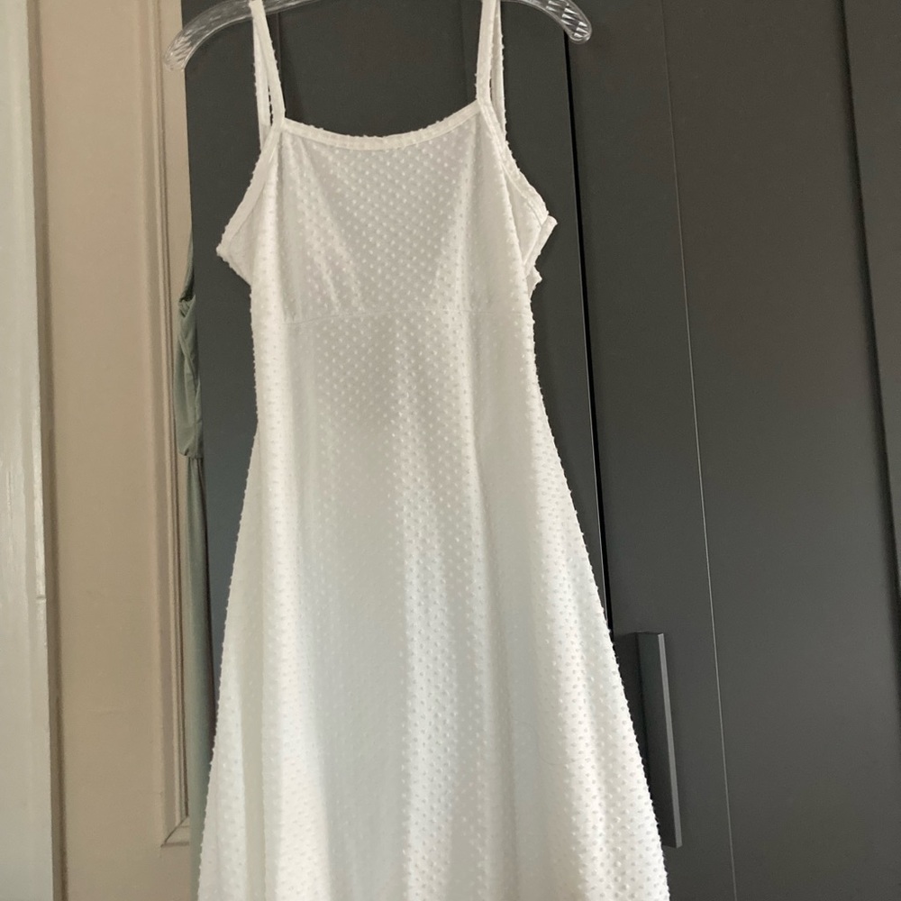 NWT Olivia Rae New York, white pin dot dress (M)